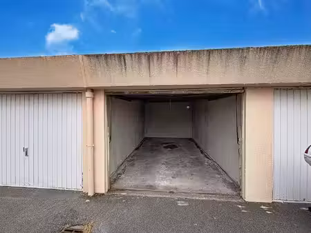 box à vendre à biarritz - réf 69 - 56 000 €