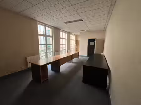 location bureau 33 m² à paris 9 (75009)