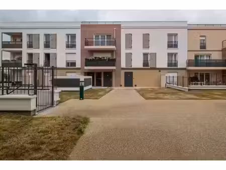 location appartement 3 pièces 67 m² à nanteuil-lès-meaux (77100)  991 €