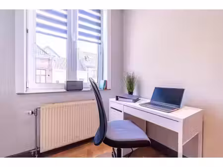 kot à louer à place verte 25 tournai (vbe69961)