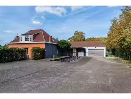 bien divers en vente publique à zemstsesteenweg 170 hofstade (rbw96174)