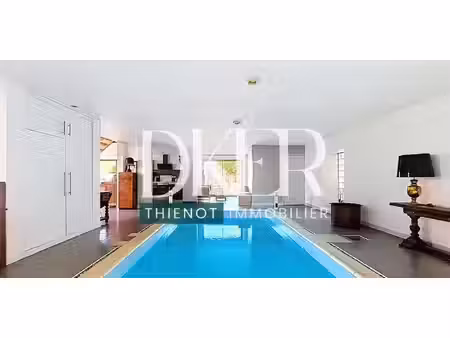 maison avec piscine et jardin pontfaverger-moronvilliers (51)