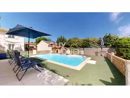 vente maison 5 pièces 180 m² avignon (84140)