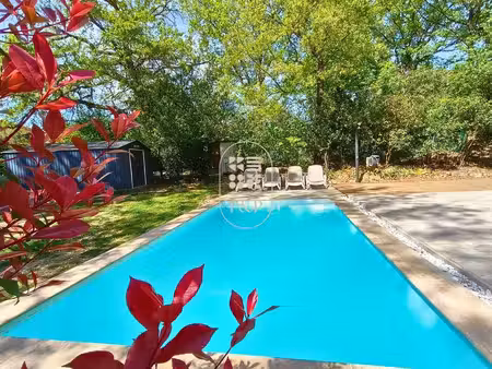 villa 165 m²  4 ch et piscine chauffée – 20 min d'uzès