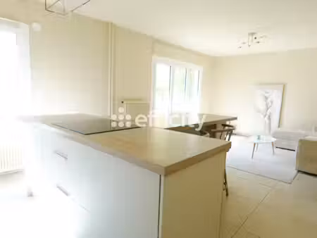 appartement 3 pièces - 52 m²