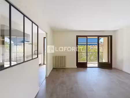 t2 53 m² terrasse ascenseur