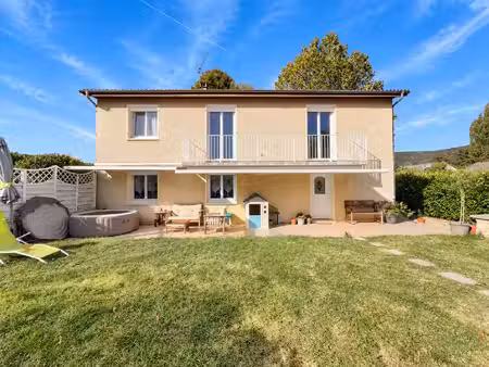 vente maison 5 pièces 131 m² lagnieu (01150)