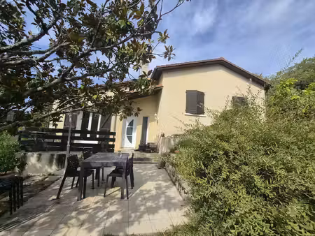 aux portes d'auch  maison type 4 avec grand jardin
