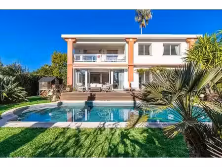 villa de 4 pièces de luxe en location cannes  france