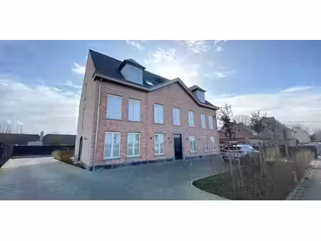 duplex à louer à bachte-maria-leerne pour € 940 avec 2 chambres à coucher
