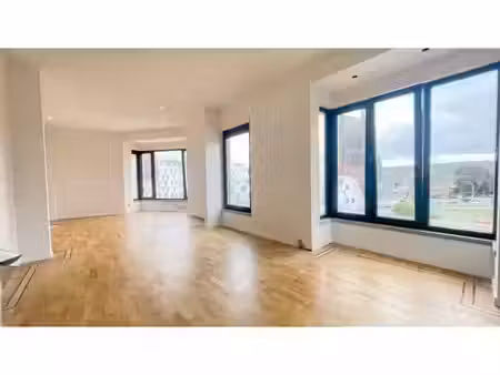 penthouse à louer à rue de serbie 128 liège (vbe70215)