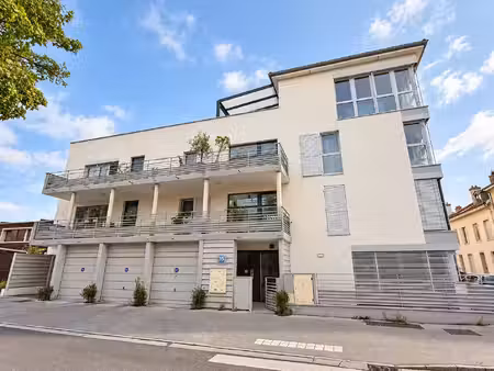 nancy / rives de meurthe : appartement t3 avec terrasse dans