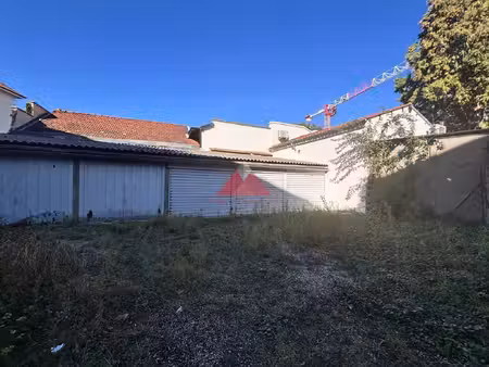 box à louer au point du jour