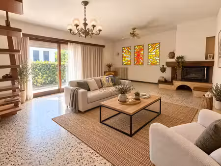 maison 3 faces - garage - jardin - canet village