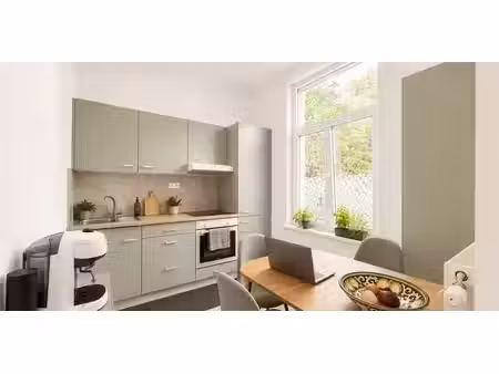 maison à louer à gent pour € 1.050 avec 2 chambres à coucher