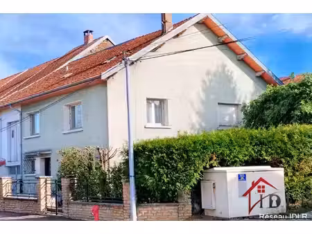 maison six pièces 146 mètres carrés