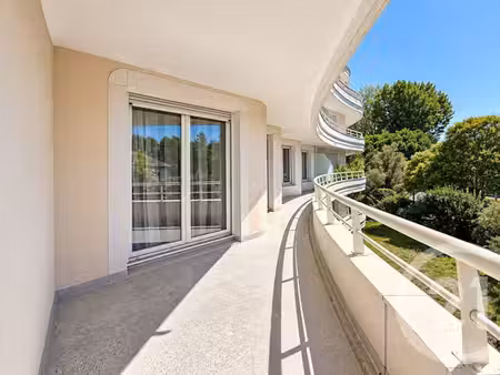 appartement t3 à louer - 3 pièces - 73 70 m2 - bruges - 33 - aquitaine
