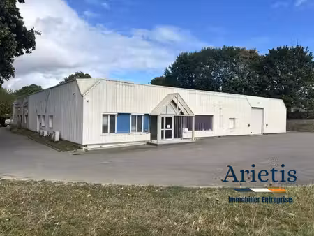 location local commercial