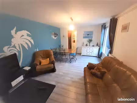 t4 meublé 80 m² – 3 chambres – grande terrasse – mâcon centre