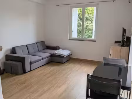 a louer t3 2chs centre ville à samatan 33130