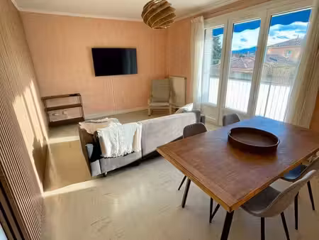 appartement t4 meublé de 85 m² – annonay / davezieux