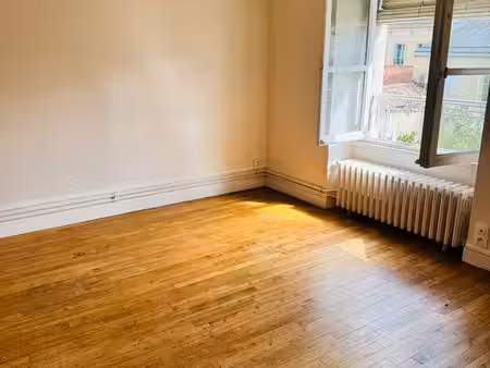 appartement à louer - centre-ville de poitiers