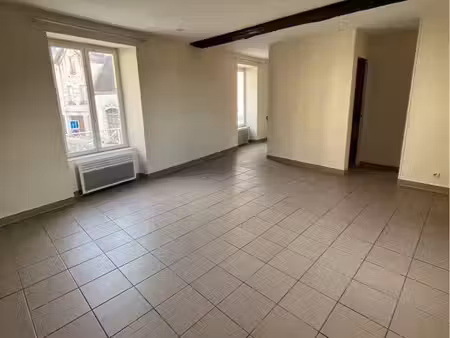 à louer studio avec parking
