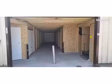 box a louer