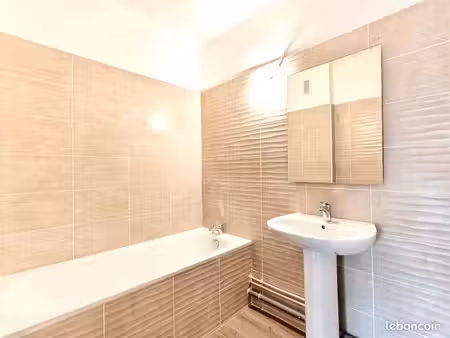 appartement t4