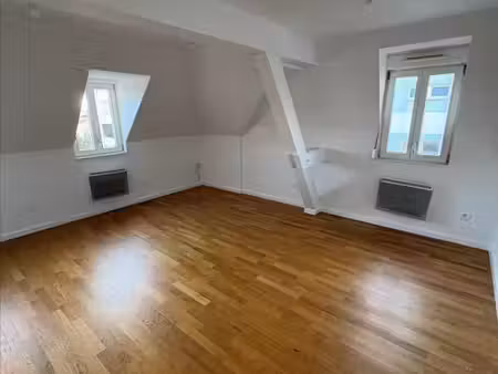 studio 1 pièce 23 m²