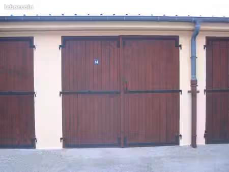 grand garage 19 5 m2  7min pieds gare  rue arènes