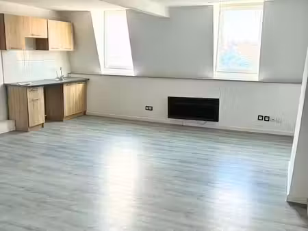t3 rénové 70 m² – 2 chambres – denain – 600 hc