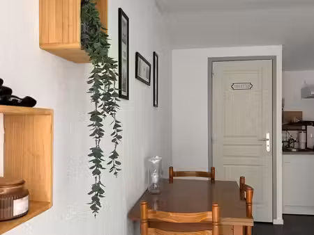 logement 25m² securisee et calme