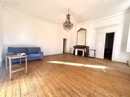 appartement 6 pièces 205 m²