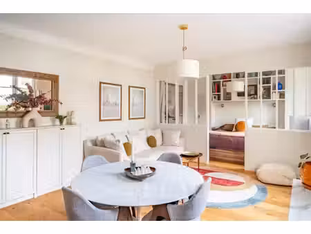 paris viie - rue cler - 2 chambres - calme