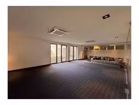 bureaux à louer à rue victor libert 60 marche-en-famenne (vbe70238)