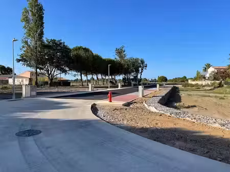 vente terrain 305 m² à aigues-mortes (30220)  199 000 €