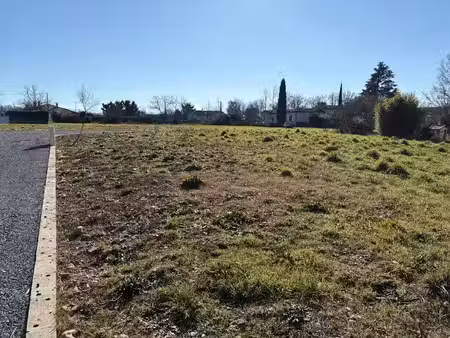 vente terrain 896 m² à castres (81100)  82 990 €