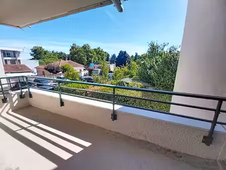 appartement saint medard en jalles 4 pièce(s) 75.8 m2