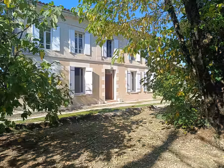 girondine 3 chambres grand terrain clos proche coutras