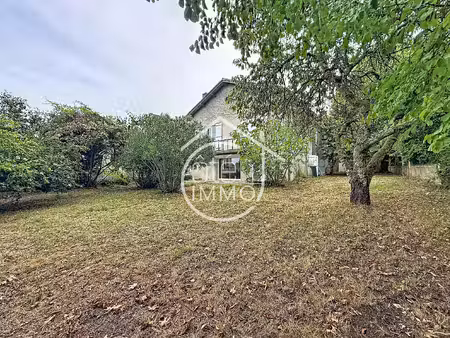 eynesse – maison de caractère de 294 m² avec 4 suites  jardin et vue dordogne