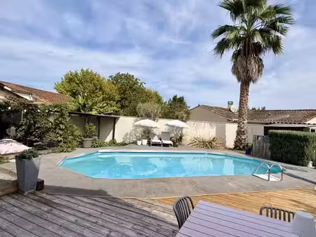 maison familiale avec piscine