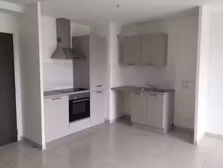 location appartement 3 pièces 62 m² à olivet (45160)  828 €