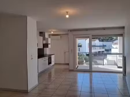 location appartement 3 pièces 63.31 m² à sérézin-du-rhône (69360)  940 €