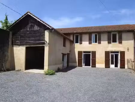 location maison 4 pièces 133 m² à galiax (32160)  660 €