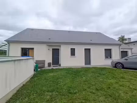 location maison 4 pièces 114.94 m² à ingré (45140)  1 020 €