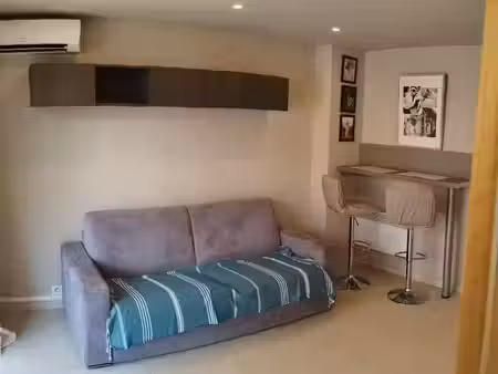 location meublée appartement 1 pièce 25.73 m² à cannes (06400)  815 €