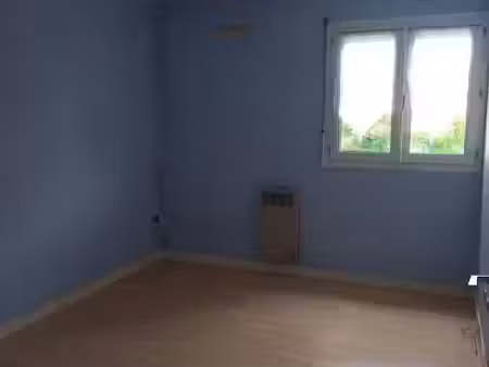 location appartement 4 pièces 44 m² à brest (29200)  790 €