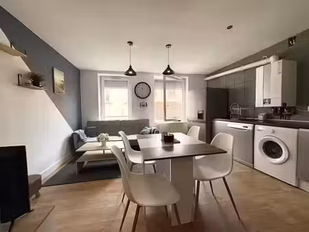 location meublée appartement 4 pièces 72.3 m² à saint-etienne (42000)  730 €