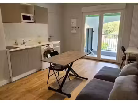 location appartement 2 pièces à talence (33400)  730 €